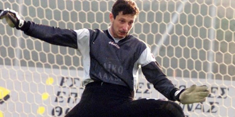 Alldaynews.gr Νεκρός στα 49 του χρόνια ο τερματοφύλακας Νίκος Γιαλαμάς