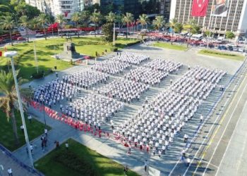 Τουρκία: Φιέστες με μίσος και φανατισμό κατά της Ελλάδας στη Σμύρνη[videos]