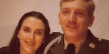 Alldaynews.gr Κορονοϊός: Ζευγάρι “έσβησε” πιασμένο χέρι χέρι έπειτα από μάχη 30 ημερών στην Εντατική