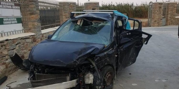 Τραγωδία στη Νάξο: Νεκρή μητέρα, σοβαρά τραυματίες πατέρας και κόρη σε τροχαίο[photos]