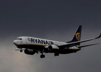Πτήση Θρίλερ με αεροπλάνο της Ryanair στην Κεφαλονιά