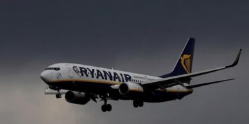 Alldaynews.gr Πτήση Θρίλερ με αεροπλάνο της Ryanair στην Κεφαλονιά