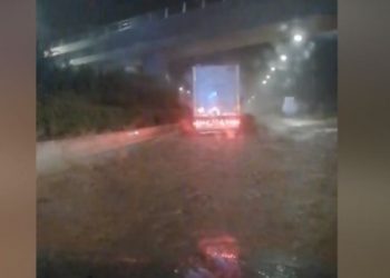 «Ιανός»: Θρίλερ με εγκλωβισμένους στον Αλμυρό Βόλου – Μάχη να μην σπάσει το φράγμα