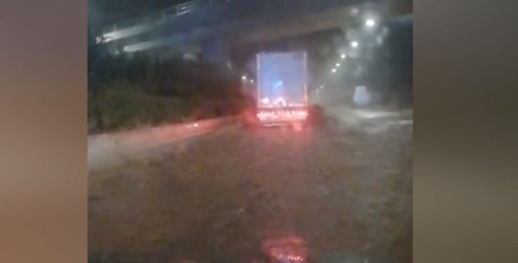 «Ιανός»: Θρίλερ με εγκλωβισμένους στον Αλμυρό Βόλου – Μάχη να μην σπάσει το φράγμα