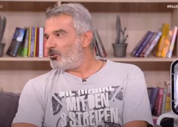 Κώστας Αποστολάκης: “Ο κορονοϊός με έσωσε-Στενοχωρήθηκα που τελείωσε η καραντίνα! Αγκάλιαζα τον εαυτό μου.”