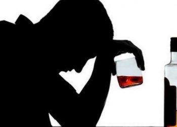 Αιτωλοακαρνανία-Καταλήψεις: Κατέρρευσε μαθητής στο σχολείο από υπερβολική κατανάλωση αλκοόλ