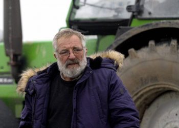 Πέθανε ο εμβληματικός αγροτοσυνδικαλιστής Βαγγέλης Μπούτας