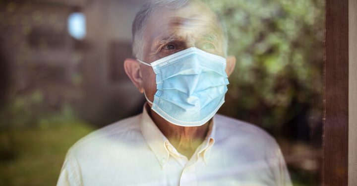 ηλικιωμένοι, παππούς μάσκα κορονοϊός, κορωνοϊός