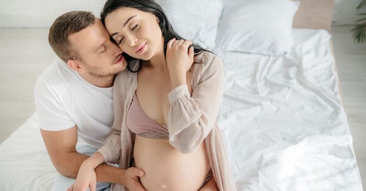 Alldaynews.gr Kama Sutra εγκυμοσύνης: Οι 4 καλύτερες στάσεις για να το απολαύσεις!