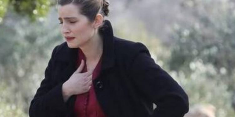 Άγριες Μέλισσες: Θρήνος για την Ελένη