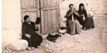 Alldaynews.gr Γιαγιάδες αγράμματες μας είπαν σοφές κουβέντες και συμβουλές για την αληθινή ζωή που δεν ζήσαμε