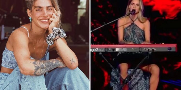 Alldaynews.gr Ποια είναι η Αντωνία Καούρη που άφησε άφωνο το «The Voice» – Ο Σάκης Ρουβάς βρήκε τη νικήτρια (video)
