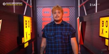 The Voice-Στέφανος Καρπέτης: Ο μουσικός του δρόμου που “μάγεψε” και τους 4 κριτές[video]