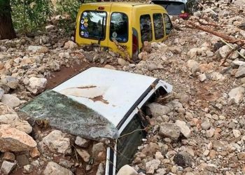 Θάφτηκε ο γραφικός Άσσος! Τρομακτικές καταστροφές έφερε ο Ιανός (pics)