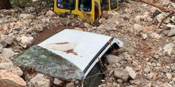 Alldaynews.gr Θάφτηκε ο γραφικός Άσσος! Τρομακτικές καταστροφές έφερε ο Ιανός (pics)