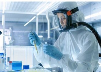 Alldaynews.gr Κορωνοϊός: «Η πανδημία ξεκινά πραγματικά μόλις τώρα» – Καμπανάκι από κορυφαίο λοιμωξιολόγο