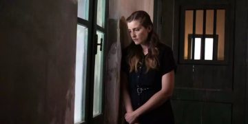 Alldaynews.gr Λενιώ - Άγριες Μέλισσες