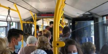 λεωφορείο μάσκες