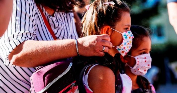 Alldaynews.gr Κορωνοϊός: Αυτές είναι οι μάσκες που θα μοιραστούν στα σχολεία (Video)