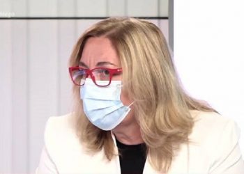 Δραματική δήλωση Ελληνίδας νοσηλεύτριας: Πλέον όσοι μπαίνουν στις ΜΕΘ, δεν βγαίνουν! (video)