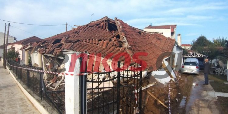 Alldaynews.gr Καρδίτσα: Θλίψη για τον 90χρονο που έμεινε άστεγος – Ο χείμαρρος γκρέμισε το σπίτι του (φωτο)