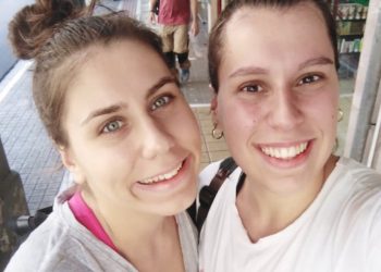 Πώς οι αδελφές Ναυσικά και Μαρία έσωσαν 2 παιδιά – Από το φόβο τους, αφού σώθηκαν ξέσπασαν σε λυγμούς