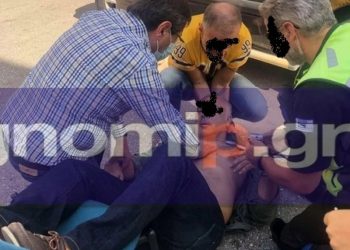 Ο Πελετίδης έσωσε άνδρα που υπέστη καρδιακό επεισόδιο έξω από το Δημαρχείο