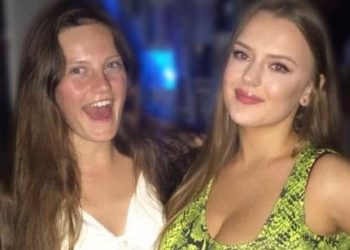 20χρονη κάνει έκκληση για βοήθεια λόγω στήθους