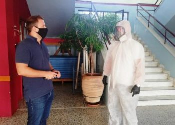 Τρίκαλα: Κρούσματα κορωνοϊού σε παιδικό σταθμό και Γυμνάσιο – Στο σημείο ο ΕΟΔΥ