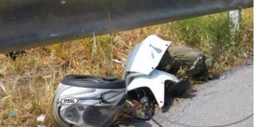 Alldaynews.gr τροχαίο μηχανή κράνος