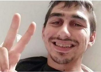 Βασίλης Μάγγος: Πέθανε απο Ξυλοδαρμό Αστυνομικών και τώρα κατηγορείται για υπόνοιες διάπραξης εγκλήματος