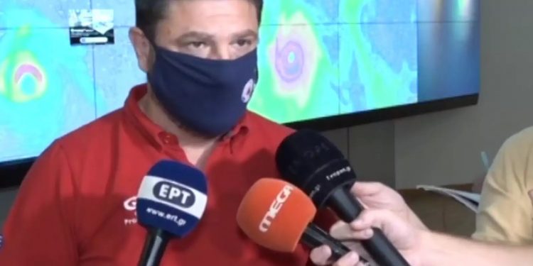 Καιρός – Ιανός: Σε κατάσταση έκτακτης ανάγκης 8 περιοχές της χώρας – “Μην μείνετε στα σπίτια σας” (video)