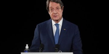 Νίκος Αναστασιάδης