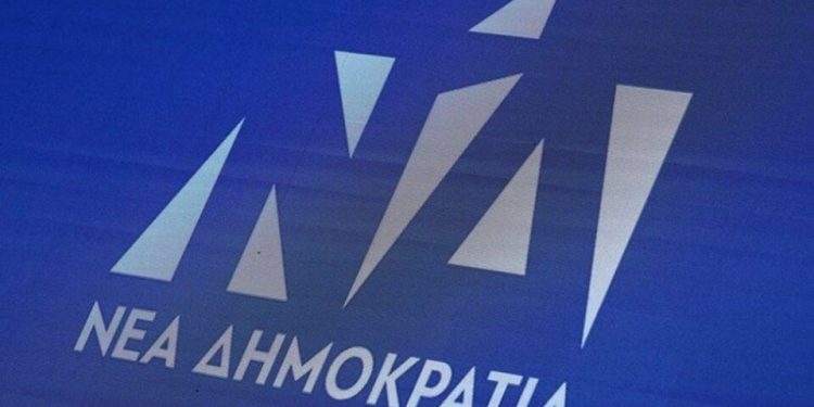 Πέθανε ο Χαράλαμπος Παπαδόπουλος