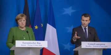 Μέρκελ Μακρόν