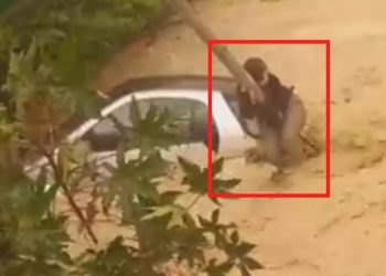 ΒΙΝΤΕΟ-ΝΤΟΚΟΥΜΕΝΤΟ: Η συγκλονιστική διάσωση της νεαρής από τα χείμαρρο στην Κρήτη