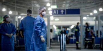 Alldaynews.gr Σαρηγιάννης για κορονοϊό: Χωρίς μέτρα θα ξεπεράσουμε τα 1000 κρούσματα τη μέρα