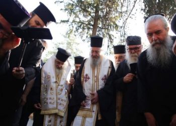 Εκταφή Αγ. Καλλινίκου: Στην κάρα του βρέθηκε και το κομμάτι που του είχε αφαιρεθεί στην εγχείριση![photos]