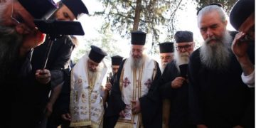 Εκταφή Αγ. Καλλινίκου: Στην κάρα του βρέθηκε και το κομμάτι που του είχε αφαιρεθεί στην εγχείριση![photos]