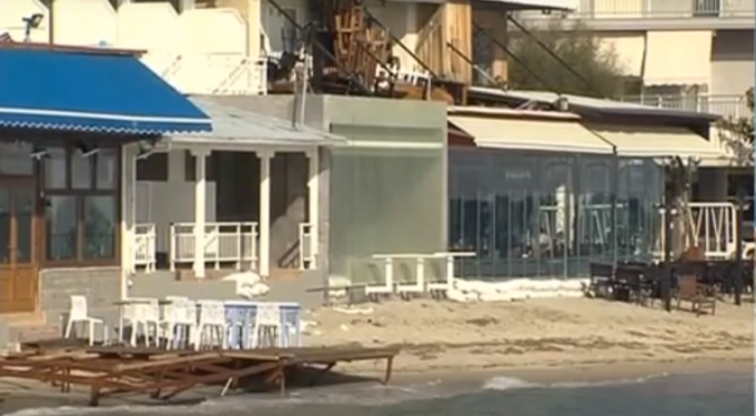 Alldaynews.gr Φόβοι για μεγάλο αριθμό κρουσμάτων κορονοϊού στη Λεπτοκαρυά Πιερίας (video)