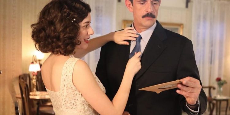 Άγριες Μέλισσες:Η Πηνελόπη είναι πιο σ3ξι απο οτι φανταζόσουν![photos]