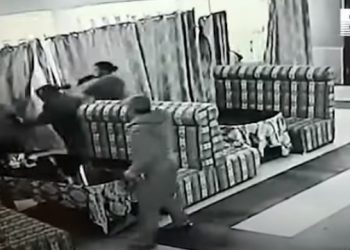 Κάμερα κατέγραψε τη δολοφονία πρώην αθλητή του ΜΜΑ! Σοκαριστικές Εικόνες