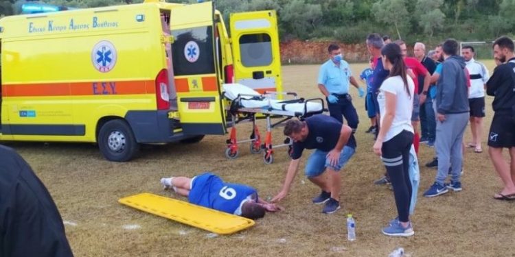 Τραγικές στιγμές σto Πρωτάθλημα Γ κατηγορίας: Κατέρρευσε ποδοσφαιριστής μέσα στο γήπεδο[photos]