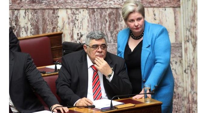 Alldaynews.gr Αδιανόητη πρόκληση απο ΝΔ: Διόρισαν στη Βουλή τη χρυσαυγίτισσα Ζαρούλια – Σφοδρές αντιδράσεις