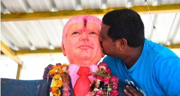 Πέθανε απο καρδιακή προσβολή ο άνδρας που λάτρευε τον Τραμπ σαν θεό