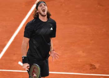 Στέφανος Τσιτσιπάς Roland Garros χώμα