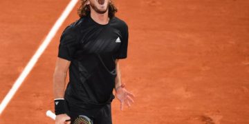 Alldaynews.gr Στέφανος Τσιτσιπάς Roland Garros χώμα