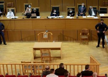 Δίκη Χρυσής Αυγής: Ραγδαίες εξελίξεις! Η Πρόεδρος αμφισβητεί την αγόρευση της εισαγγελέως!