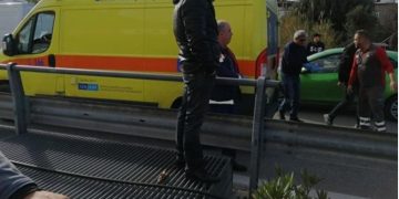 Έπαθαν Σοκ πριν λίγο: Είδαν Νεκρό άντρα στα σκαλοπάτια