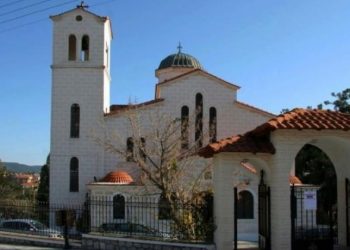 εκκλησία Ωραιόκαστρο